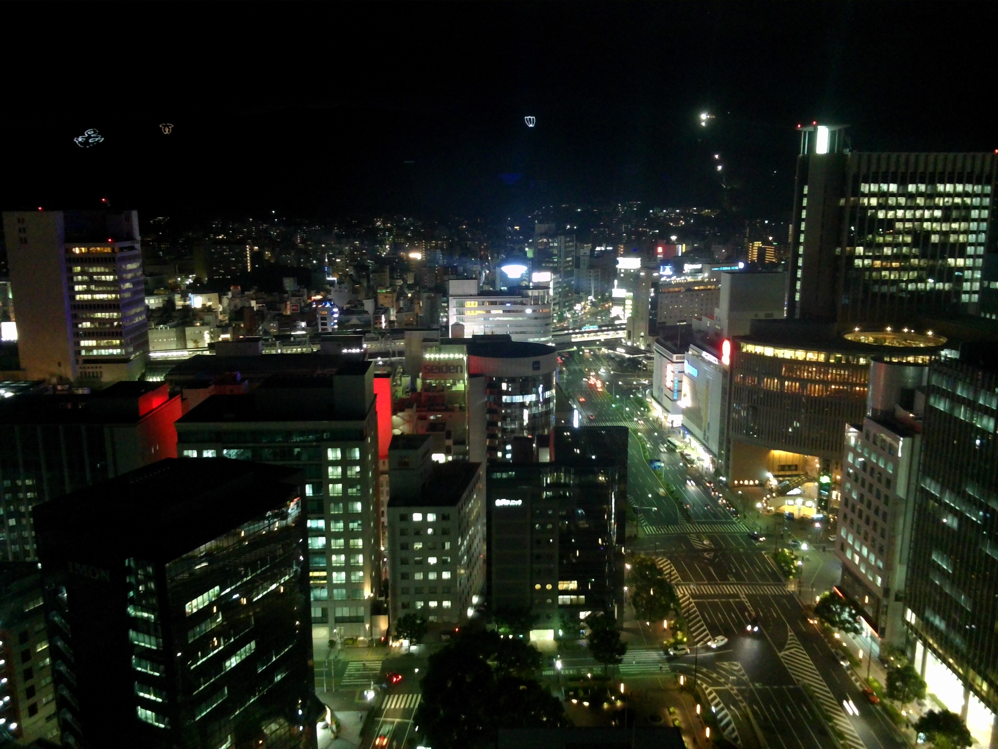 神戶市役所の無料展望スポット 神戶市政廳的免費夜景 Maptabi